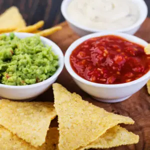 3-Salsa & Guacamole Tray